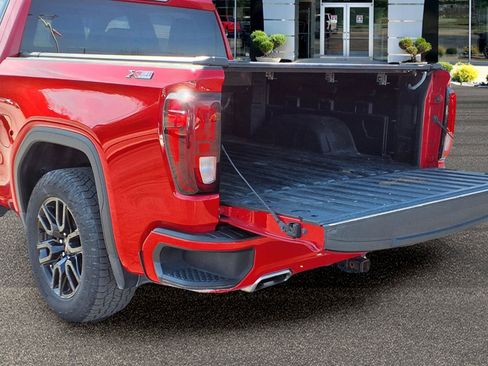 Used 2023 GMC Sierra 1500 Elevation w/ X31 Off-Road Package AWD/4WD image 30