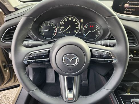 Certified 2025 MAZDA CX-30 Carbon image 9