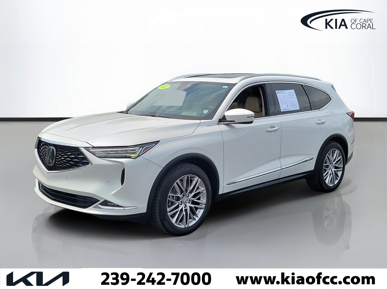 Used 2022 Acura MDX w/ Advance Package AWD/4WD image 3