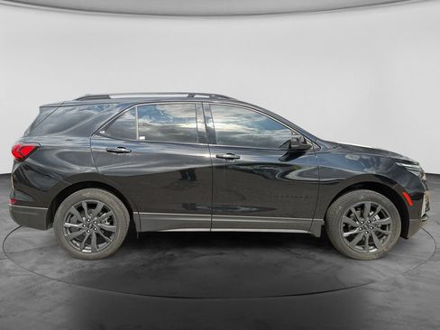 Used 2023 Chevrolet Equinox RS AWD/4WD image 11
