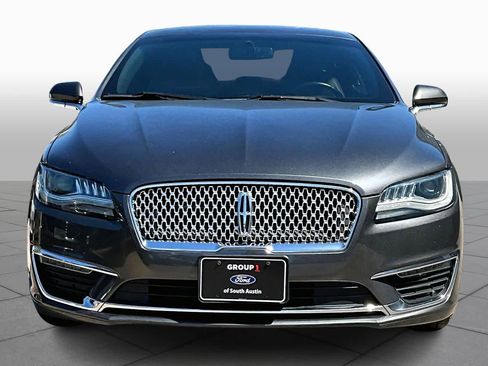 Used 2017 Lincoln MKZ Reserve image 4