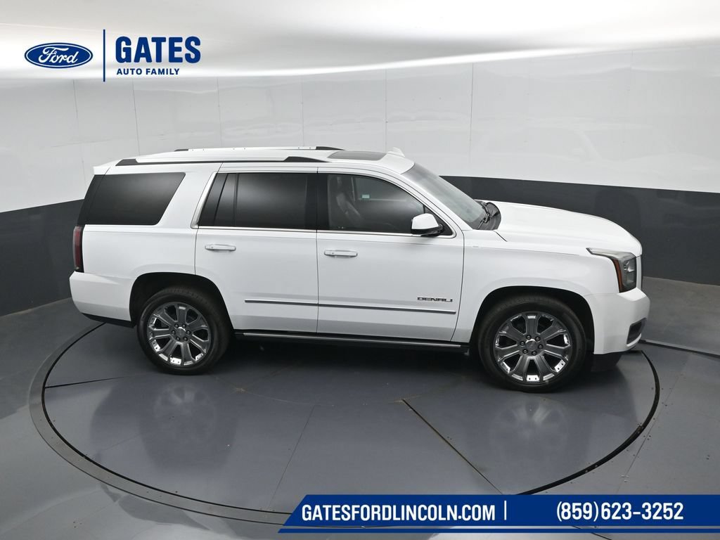 Used 2017 GMC Yukon Denali w/ Open Road Package AWD/4WD image 49
