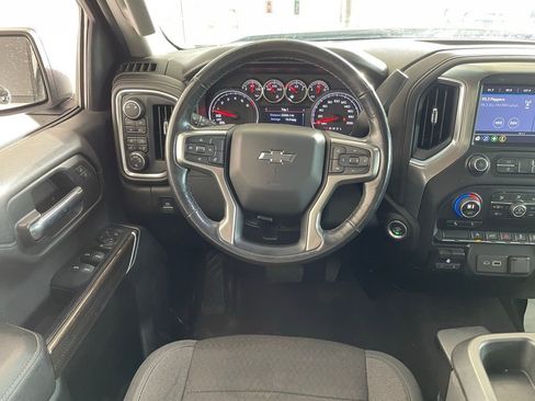 Used 2019 Chevrolet Silverado 1500 RST image 12