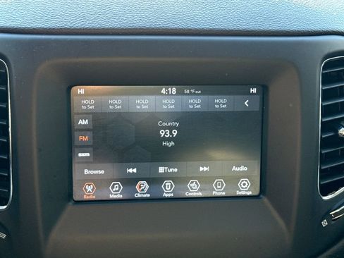 Used 2021 Jeep Compass Latitude w/ Convenience Group image 23