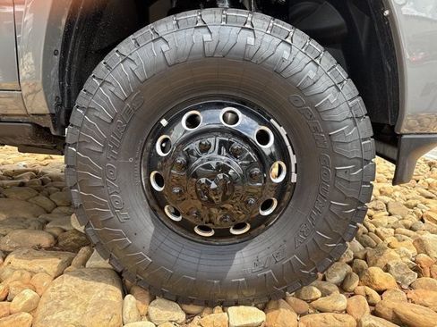 New 2026 RAM 3500 Limited AWD/4WD image 11