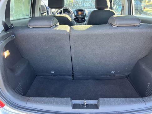 Used 2020 Chevrolet Spark LT image 33