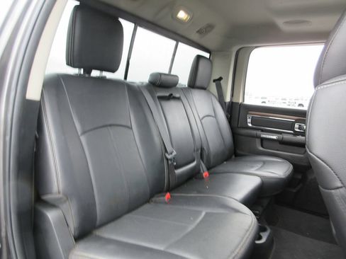 Used 2018 RAM 2500 Laramie w/ Convenience Group AWD/4WD image 24