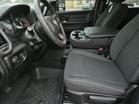 New 2026 RAM 2500 Tradesman AWD/4WD image 22
