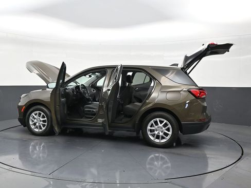 Used 2024 Chevrolet Equinox LT FWD image 31