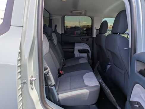 Used 2023 Ford Maverick XLT FWD image 30