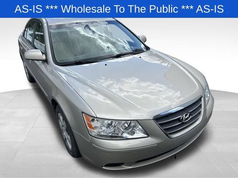 Used 2010 Hyundai Sonata GLS w/ Popular Equipment Pkg 2 FWD image 1
