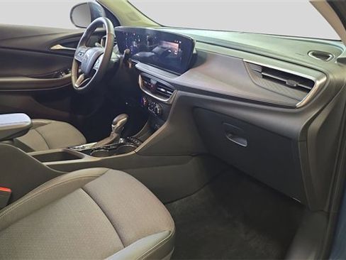 Used 2024 Buick Encore GX Preferred w/ Comfort Package image 13