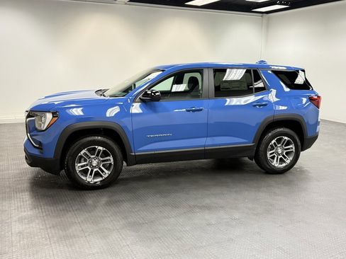 New 2026 GMC Terrain Elevation w/ LPO, Floor Liner Package image 2