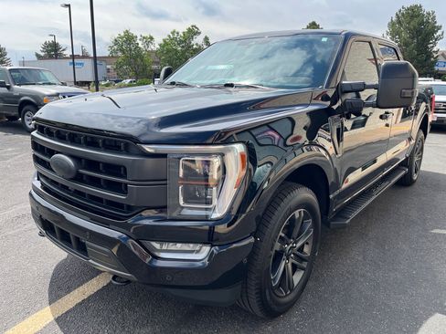 Used 2021 Ford F150 Lariat w/ Equipment Group 502A High AWD/4WD image 4