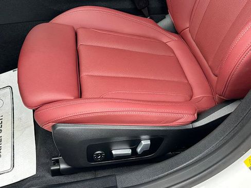 Used 2023 BMW i4 eDrive35 RWD image 16
