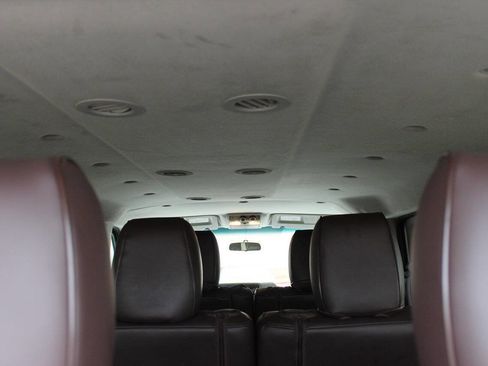 Used 2016 Nissan NV 3500 S w/ Power Package RWD image 24