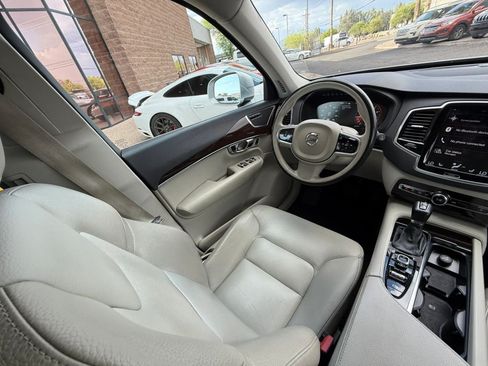 Used 2017 Volvo XC90 T6 Momentum AWD/4WD image 49