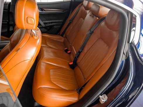 Used 2019 Maserati Ghibli S GranLusso RWD image 39