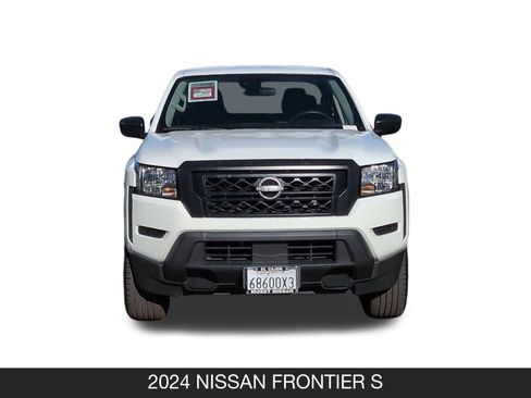 Certified 2024 Nissan Frontier S image 4