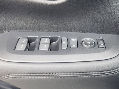 New 2026 Honda HR-V LX image 28