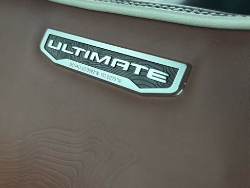 Used 2025 GMC Sierra 1500 Denali Ultimate AWD/4WD image 25