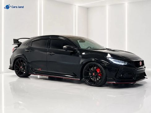 Used 2020 Honda Civic Type R image 2