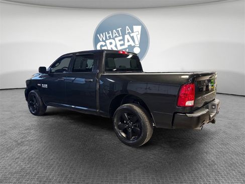 Used 2018 RAM 1500 Express w/ Express Value Package image 6