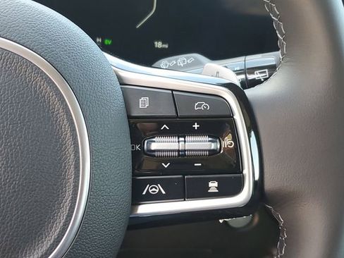 New 2026 Kia Carnival SX image 20