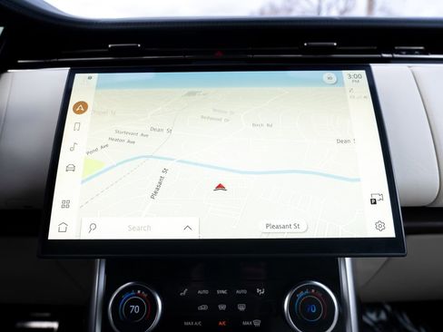 Used 2023 Land Rover Range Rover Long Wheelbase Autobiography image 28