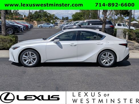Used 2023 Lexus IS 300 w/ Comfort Package image 12