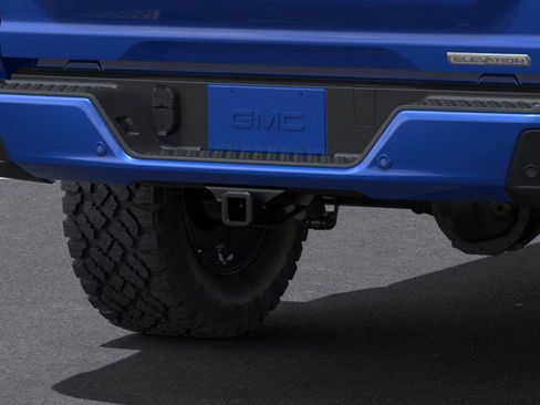 New 2025 GMC Canyon Elevation w/ Convenience Package image 14