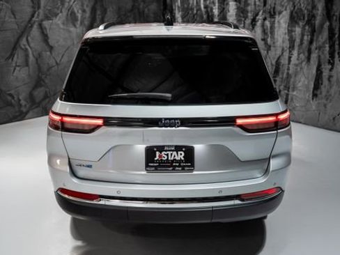 Used 2024 Jeep Grand Cherokee Limited 4xe AWD/4WD image 19