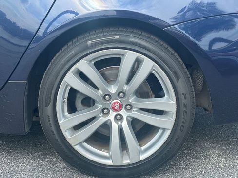 Used 2016 Jaguar XJ L Portfolio image 10