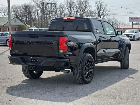 Used 2024 Chevrolet Colorado Trail Boss image 7
