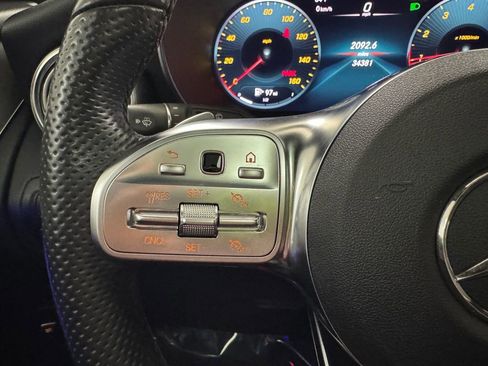 Used 2021 Mercedes-Benz GLC 300 image 24