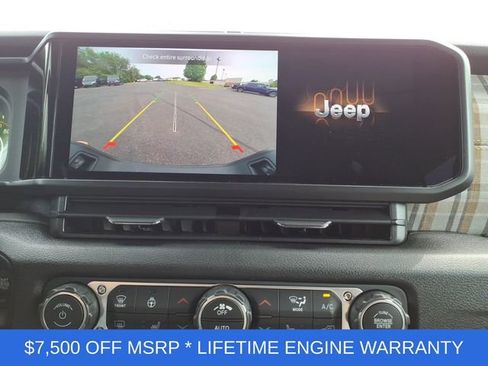 New 2026 Jeep Gladiator Sport AWD/4WD image 24