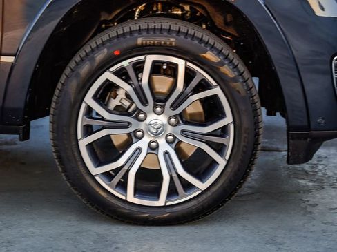 New 2026 RAM 1500 Tungsten AWD/4WD image 11
