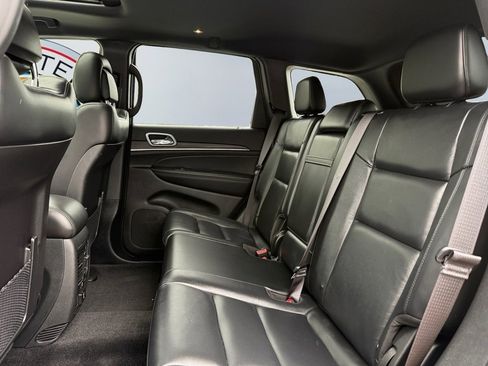 Used 2021 Jeep Grand Cherokee Limited image 20