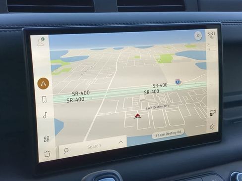 Used 2025 Land Rover Defender 110 X-Dynamic SE image 30