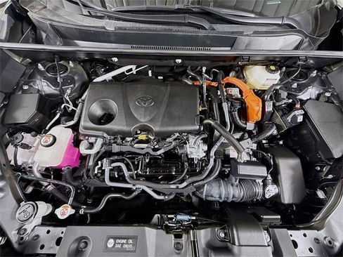 Certified 2024 Toyota RAV4 SE image 30
