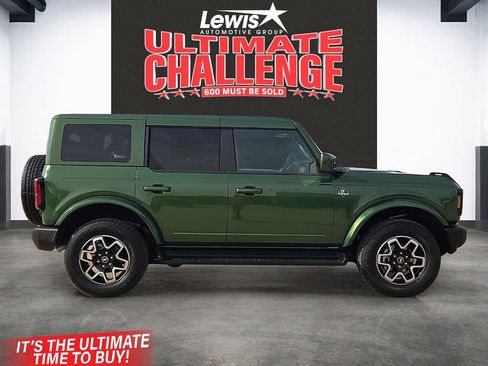 Used 2025 Ford Bronco Outer Banks image 5