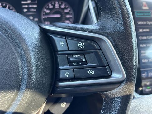 Used 2023 Subaru Outback Limited image 19