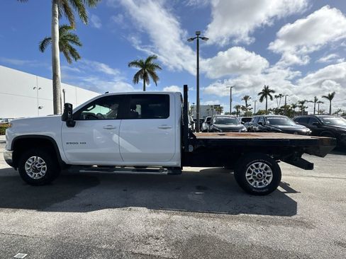 Used 2024 Chevrolet Silverado 2500 LT w/ Convenience Package AWD/4WD image 5