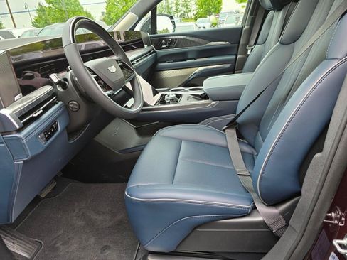 Used 2025 Cadillac Escalade IQ Luxury 2 AWD/4WD image 24