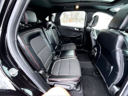 Certified 2023 Ford Escape ST-Line image 26