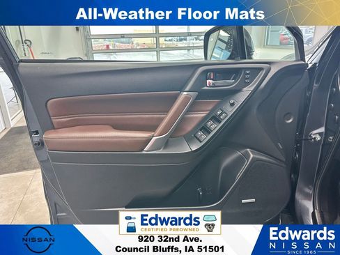 Used 2018 Subaru Forester 2.5i Touring w/ Popular Package #2 AWD/4WD image 18