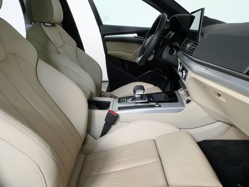 Used 2025 Audi Q5 2.0T Premium w/ Convenience Plus Package image 20