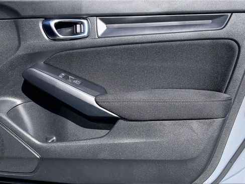Used 2025 Honda Civic Sport image 26