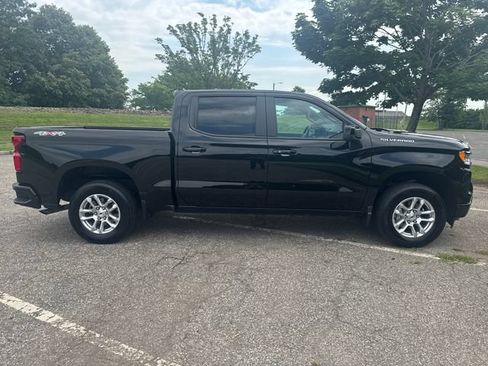 Used 2026 Chevrolet Silverado 1500 RST AWD/4WD image 13