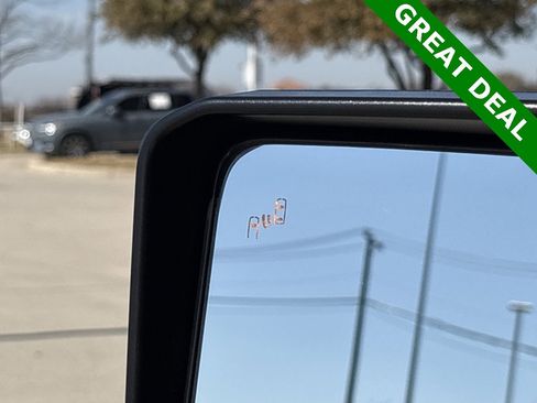 Used 2024 Toyota Land Cruiser image 12